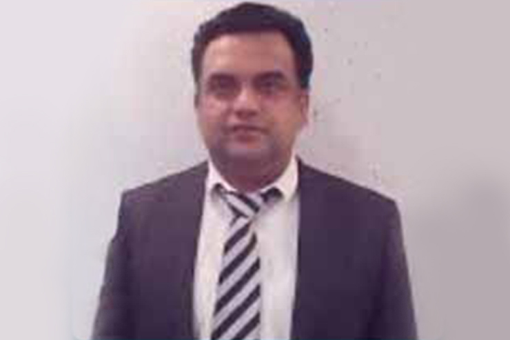 Dr. Abhishek Kukreja MDS — Oral & Maxillofacial Surgeon at Muskaan Dentals