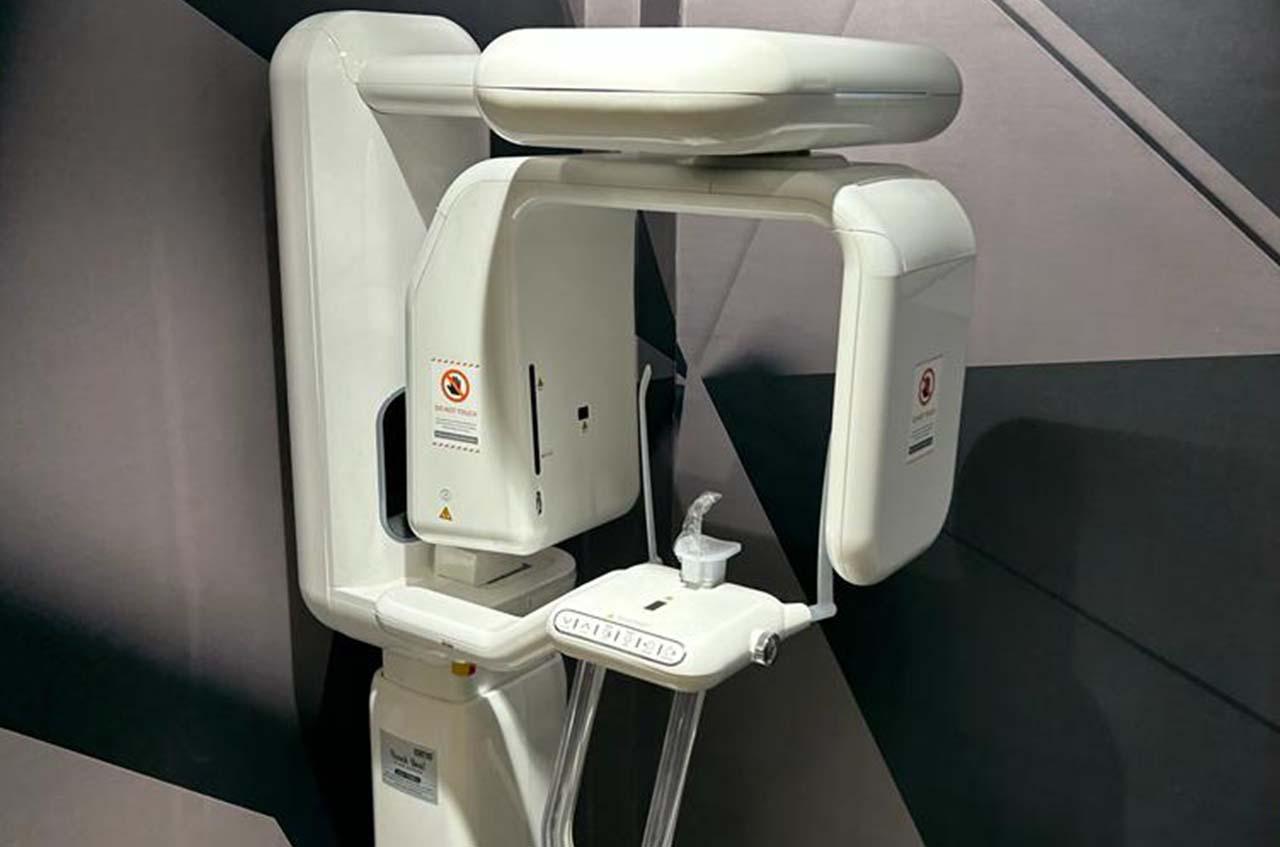 CBCT 3D imaging facility at Muskaan Dentals for implant planning