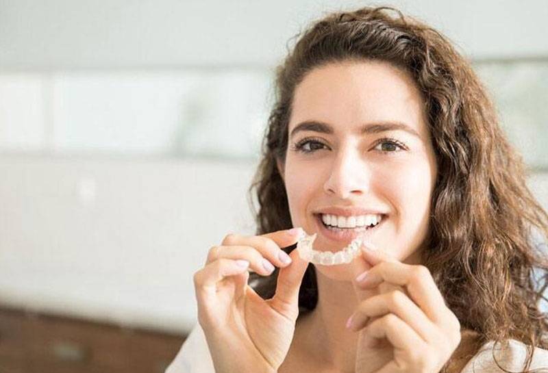 Clear aligners (Invisalign) in Gurgaon at Muskaan Dentals